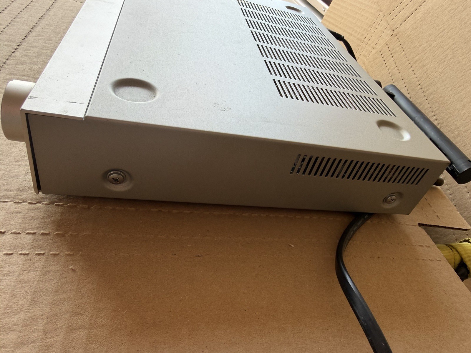 TESTED: JVC T-E5 FM AM Stereo Tuner