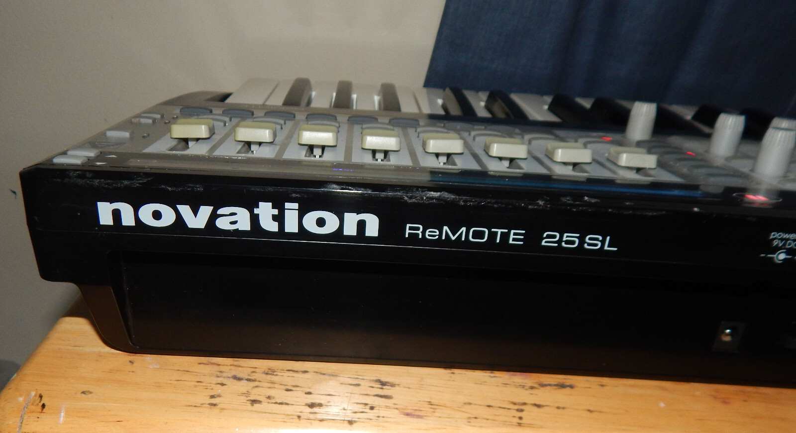 Novation ReMote SL World’s First Intelligent MIDI Controller Automap | Next‑Gen