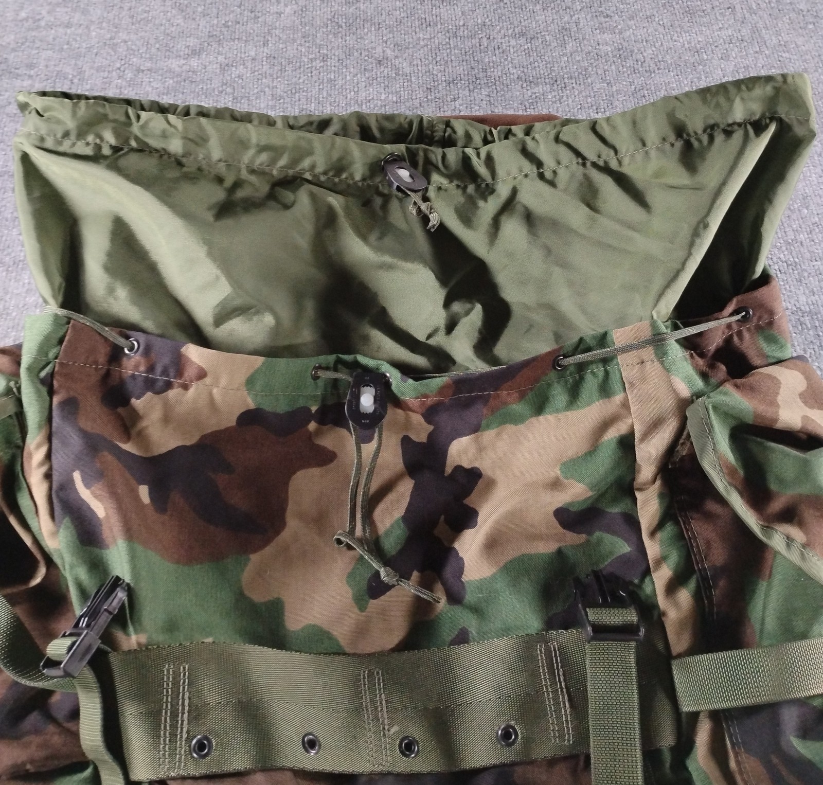 Specialty Defense Systems Large Field Pack Internal Frame Tactical Rucksack Bag