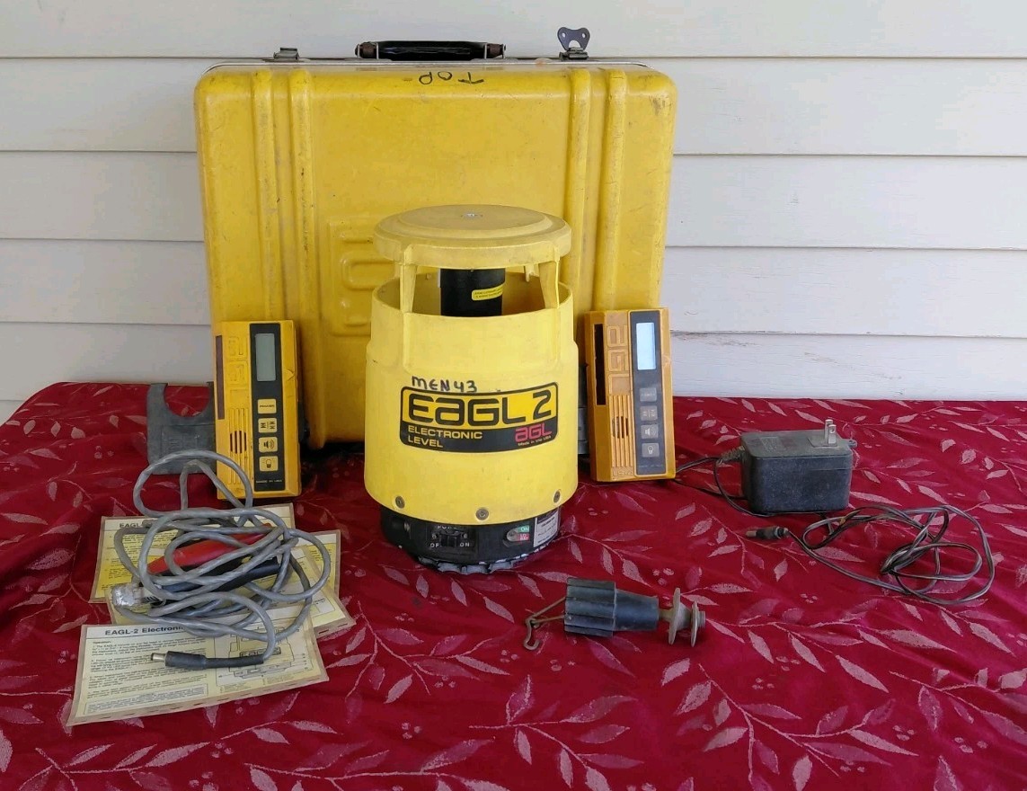 AGL EAGL-2 EAGL2 Rotary Electronic Laser Level  2 Sensors w/ Case -Works