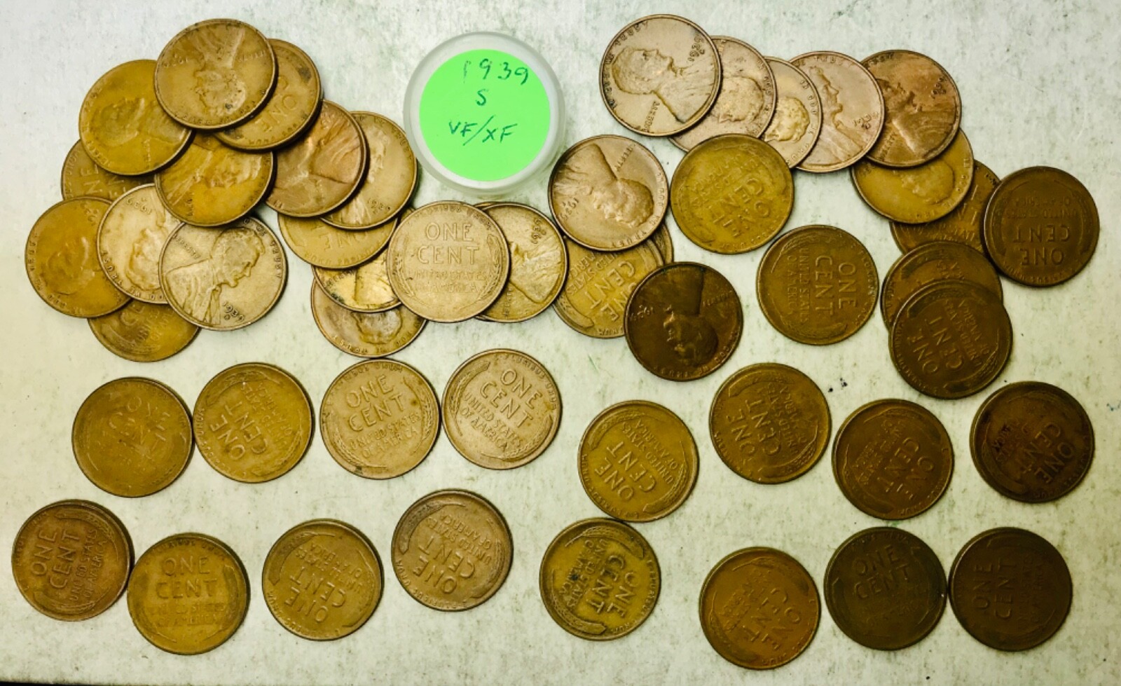 1939 S Lincoln Cents 50 coin roll, mostly higher grade circulated, from estate