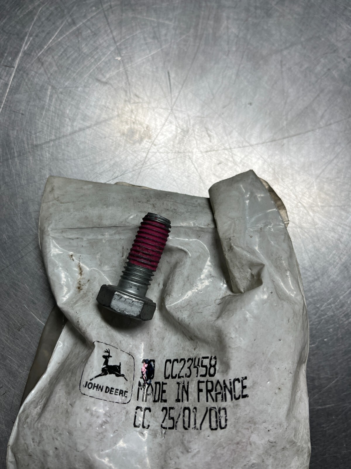 CC23458   Genuine OEM  John Deere    CAP SCREW