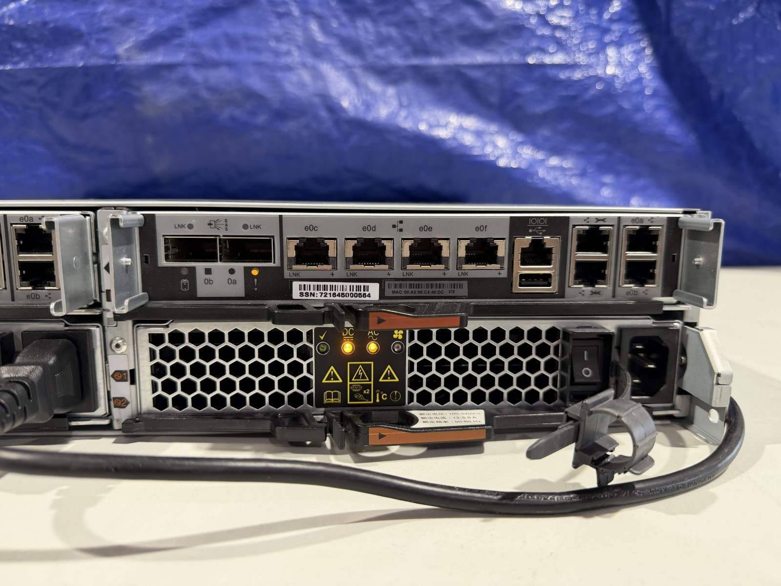 NetApp NAJ-1502 Expansion Shelf Disk 12x LFF 2x Controllers IOM12 #3 See Desc.