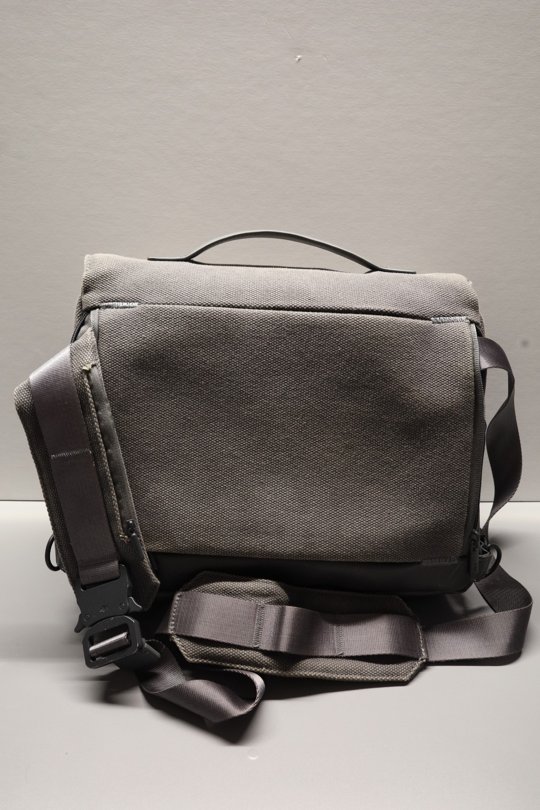 DJI Convertible Carrying Bag for Drone/Camera Gear (Satchel/Backpack)