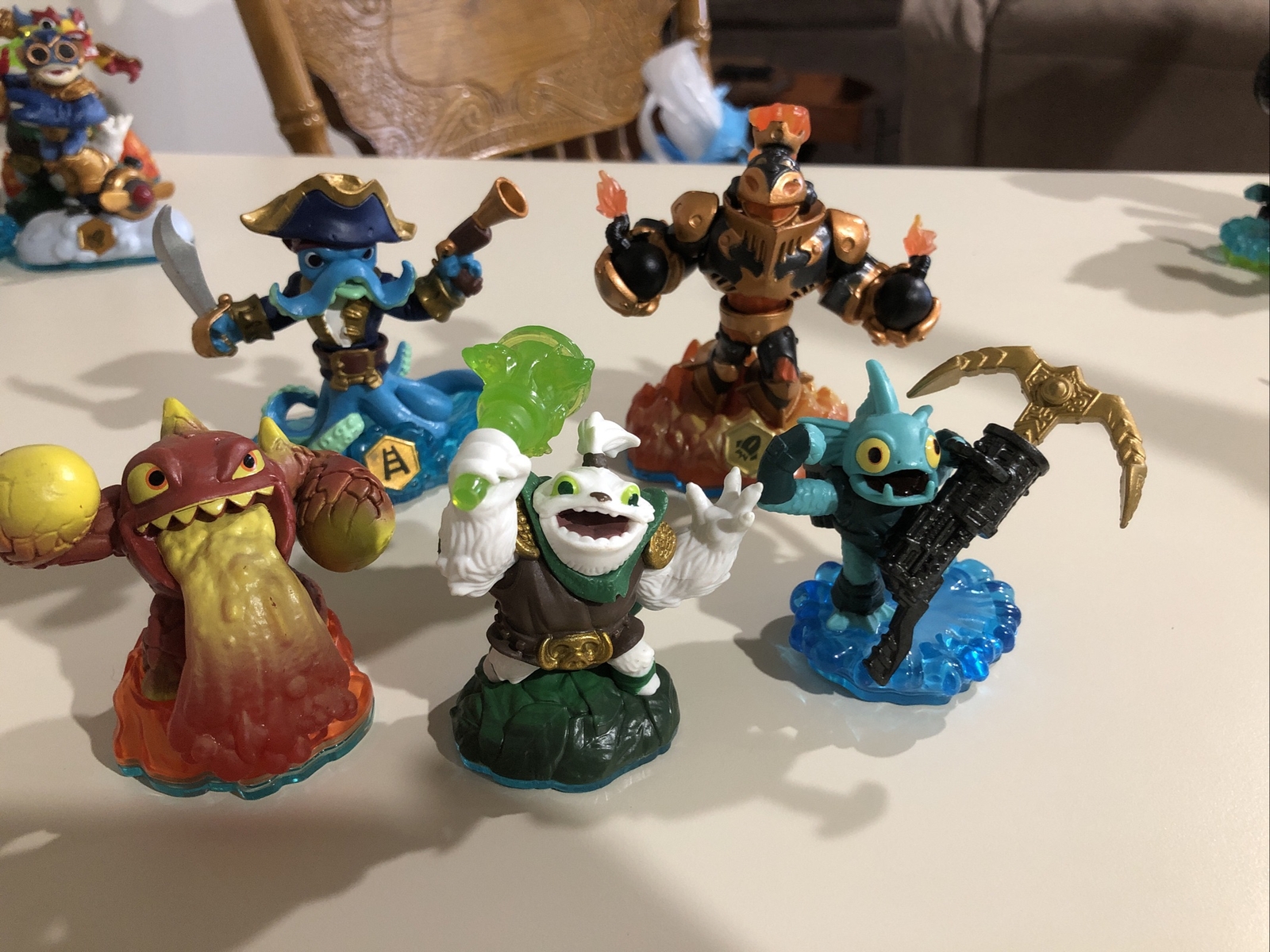 Skylanders Swap Force LAVA BARF ERUPTOR, Zoo Lou, Wash Buckler, Blast Zone, Gill