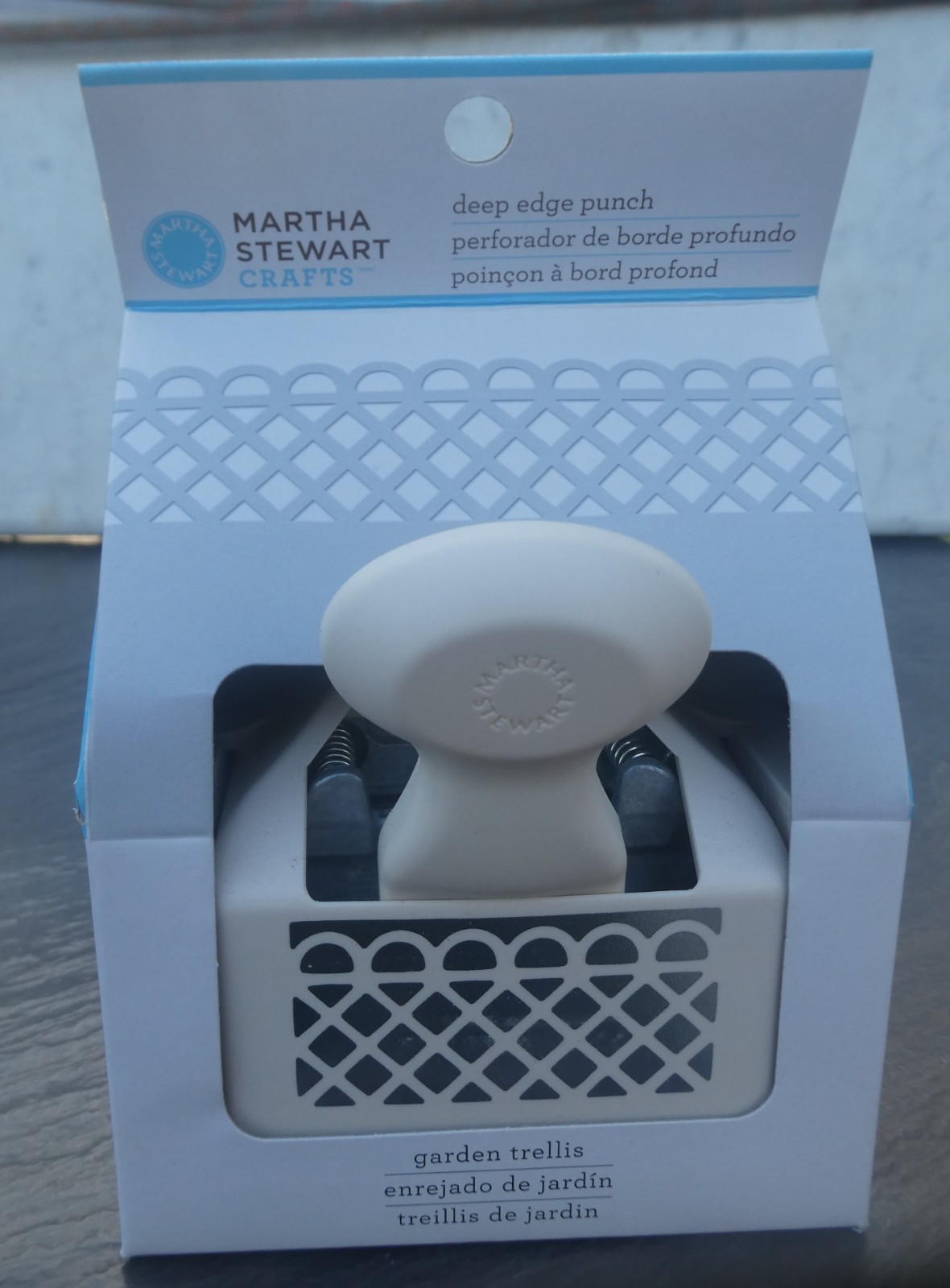 Martha Stewart Crafts Garden Trellis Deep Edge Paper Punch NIP