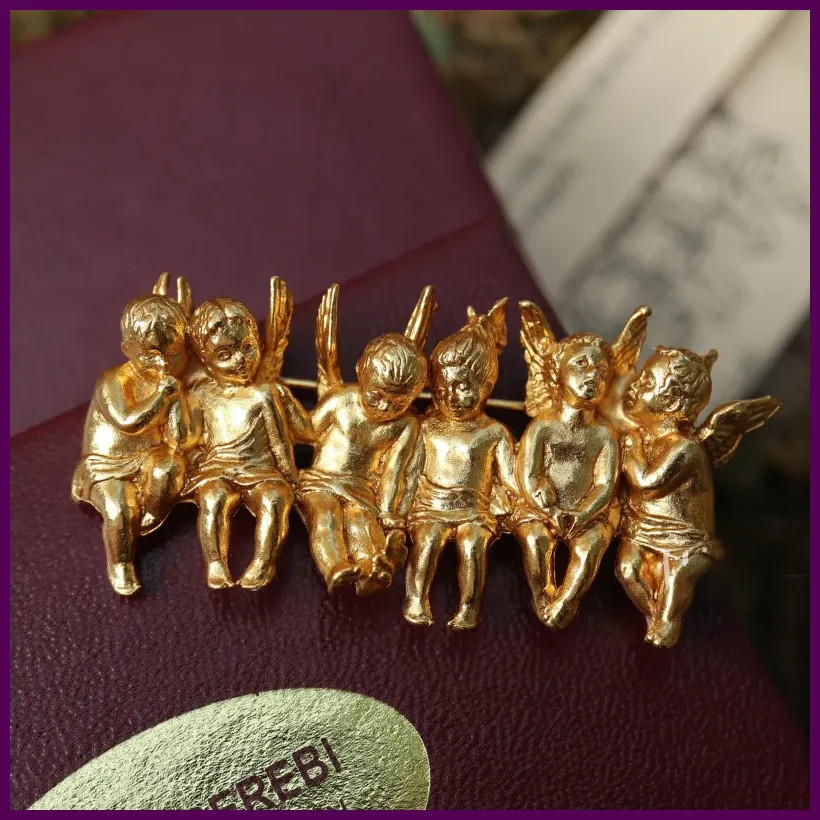 Vintage Baroque Angel Exquisite Design Brooch Pin For Women Girls Fashion
