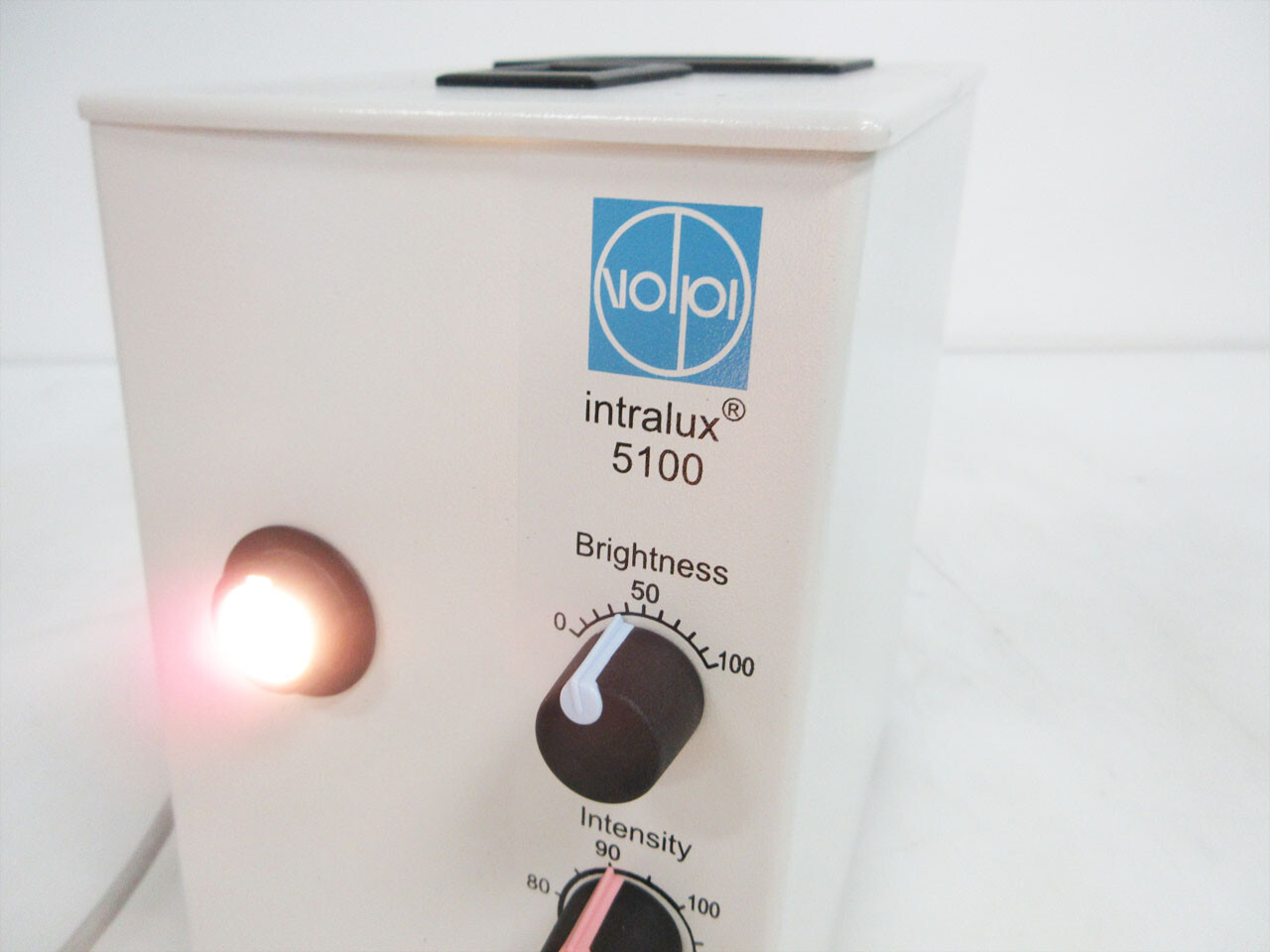 VOLPI INTRALUX 5100 COLD HALOGEN LIGHT SOURCE - SYSTEM ISSUE V