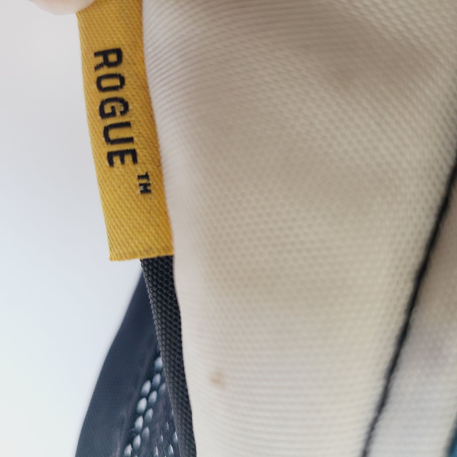 CamelBak Rogue Hydration Backpack Blue/Gray With Pump Port Pre-Owned