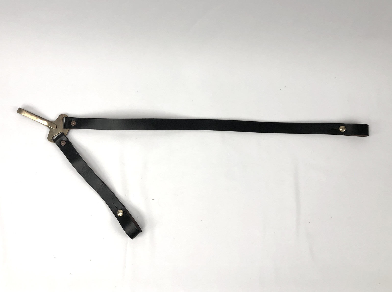 Black Leather Clip On Sword Hanger