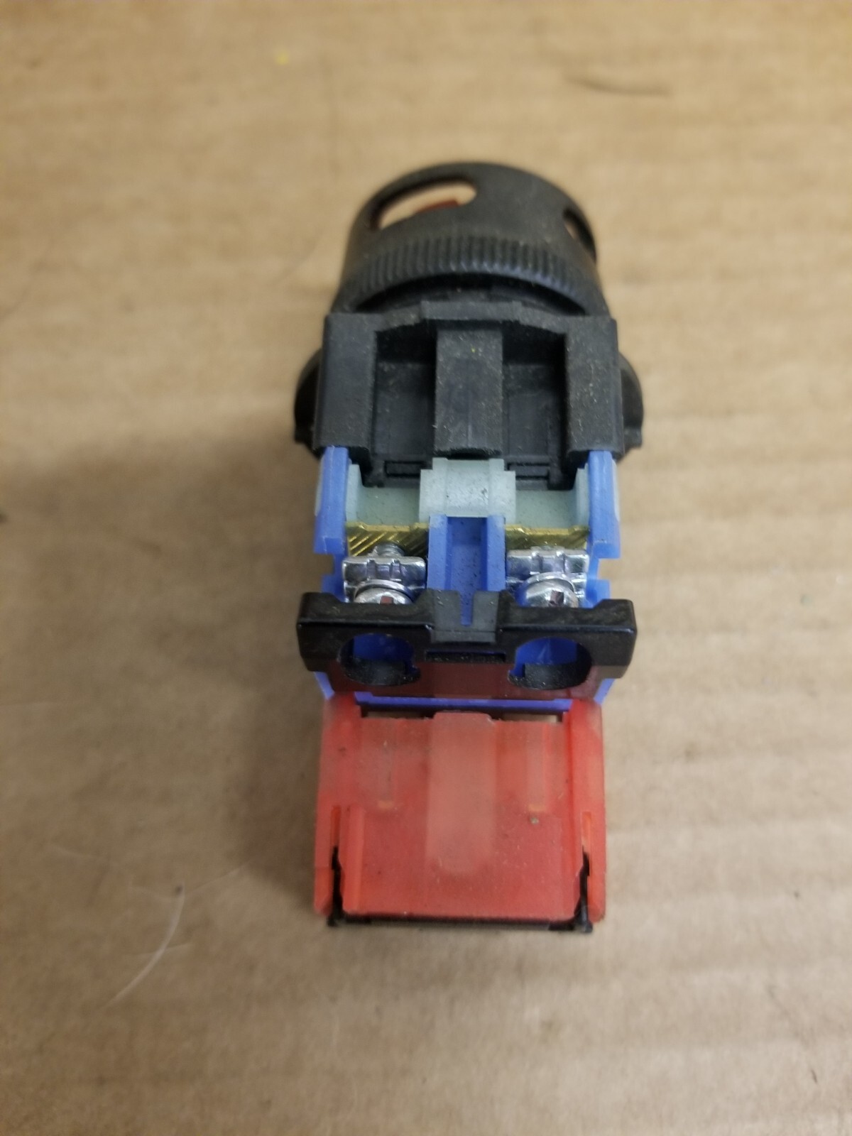 Fuji AR30G2L-E3 Red Lamp Momentary Switch Push Button