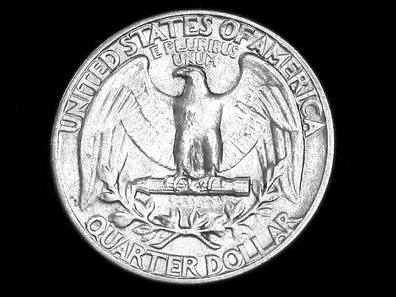 1945 Washington Quarter --- Almost Uncirculated +++