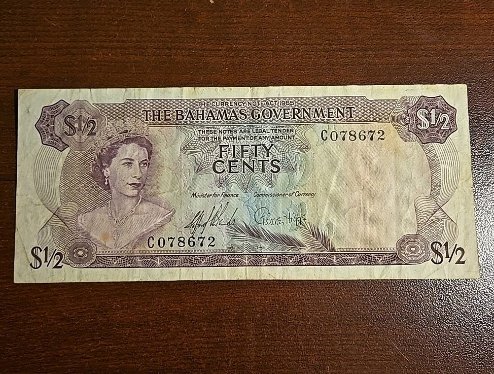 L.1965 BAHAMAS 1/2 DOLLAR NOTE - p17