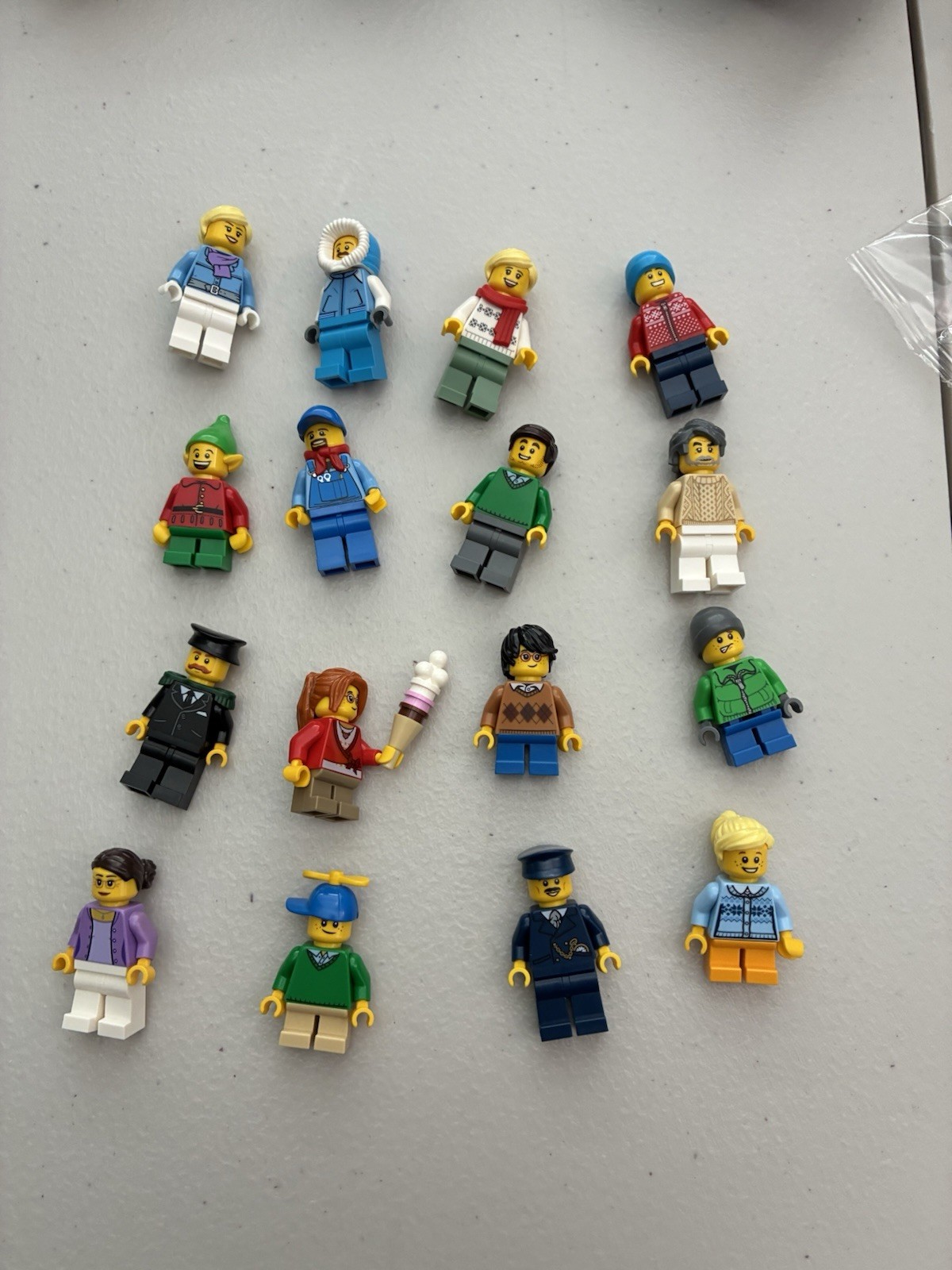 Lego Christmas Minifigures SEE DESCRIPTION