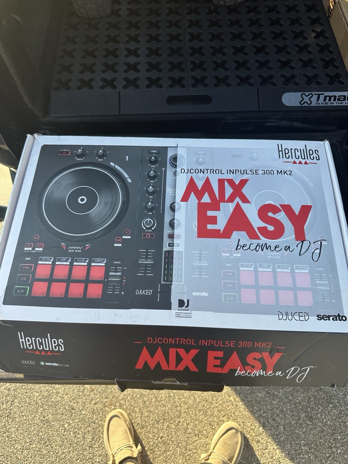 Hercules DJControl Inpulse 300 MK2 DJ Controller