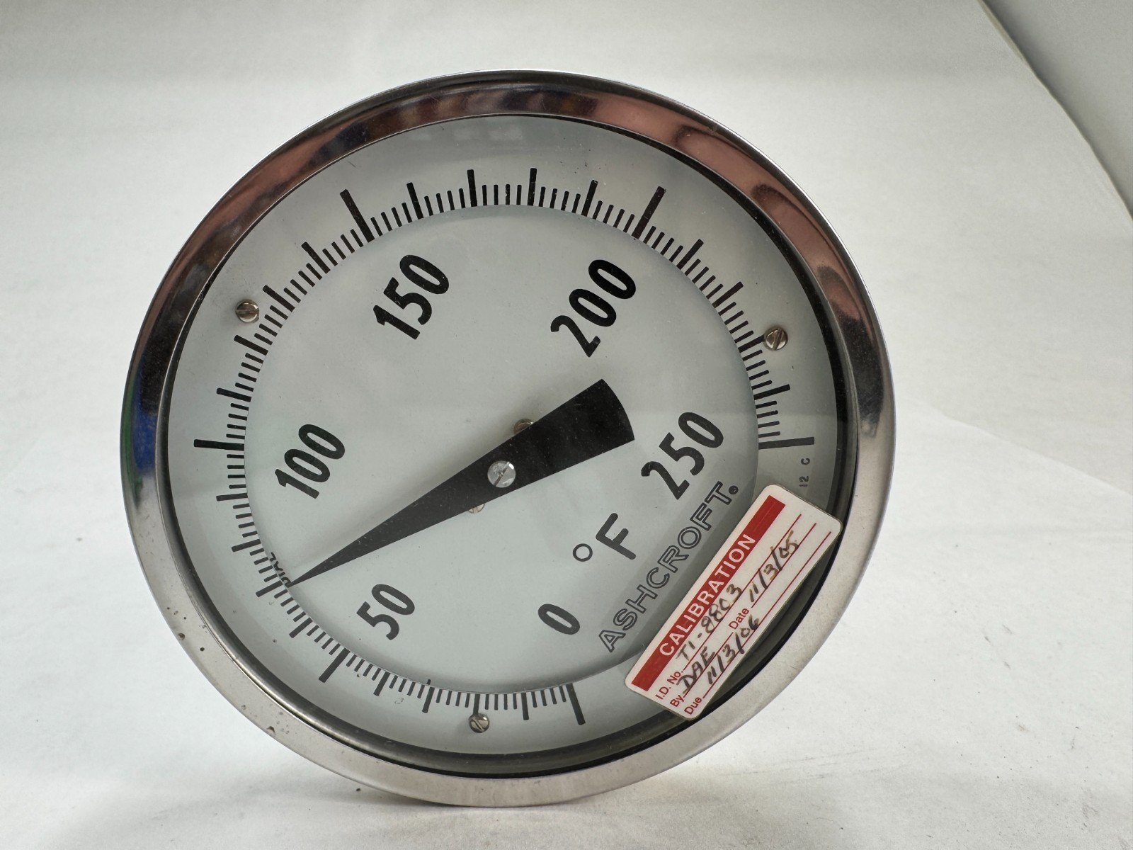 ASHCROFT Adjustable Angle Thermometer, 0-250F, 5" Face, 8" Stem, 3/4" NPT