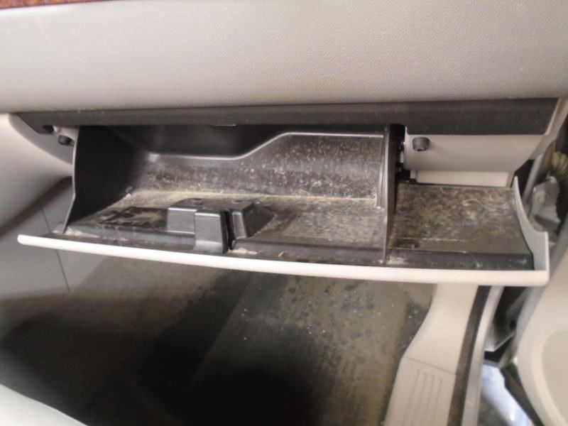 SILVRDO25 2013 Glove Box 1291815