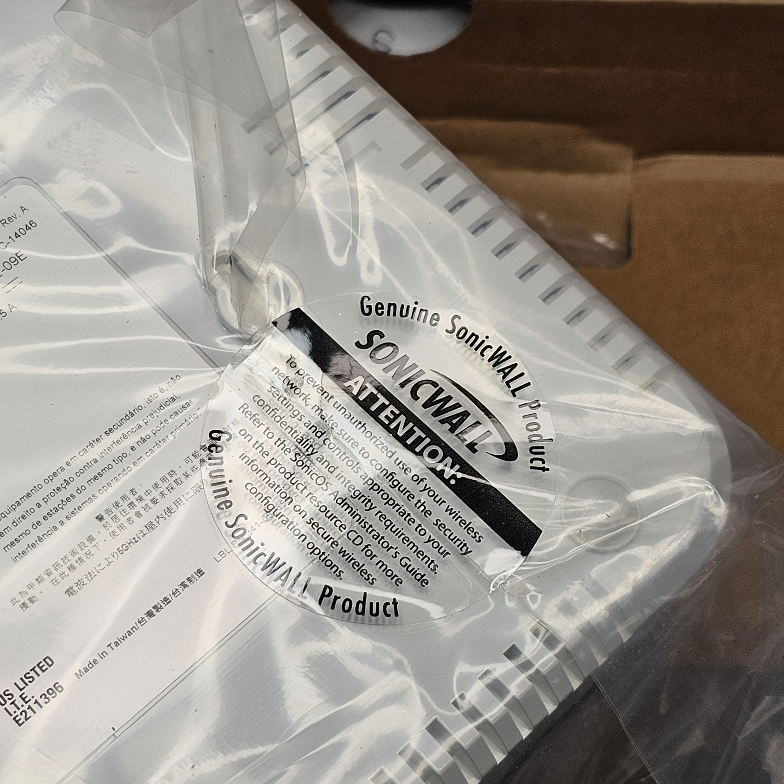 SonicWall TZ 205 Wireless-N Network Security 01-SSC-6947