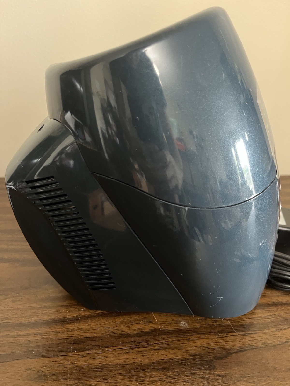 Brookstone Iceless Wine Chiller Works w Manual & Cord – Missing Insulator