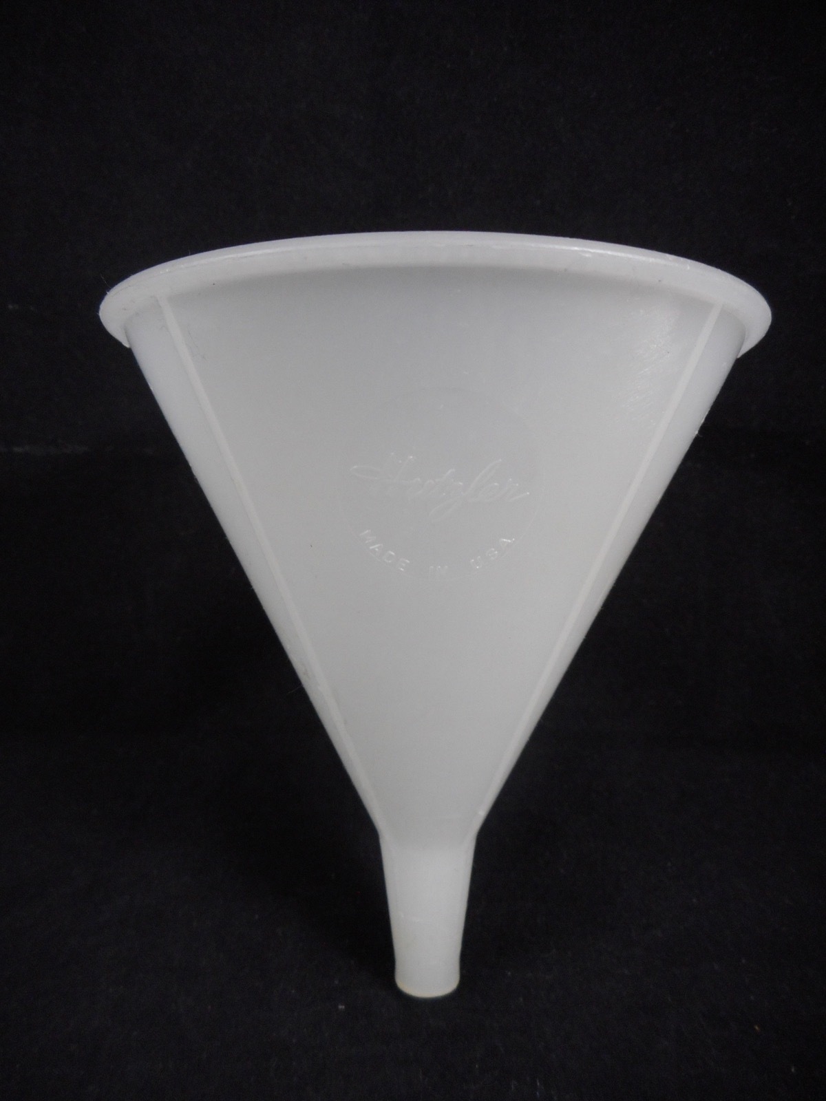HUTZLER Polypropylene Plastic 3-1/4" 4oz Boilable Utility Filling Funnel 804