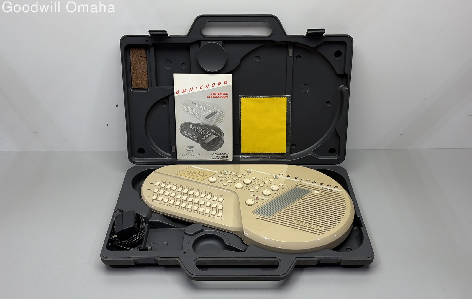 Suzuki OmniChord System 100 OM-100 W/ Case & Manual TESTED!! READ DESCRIPTION!!!