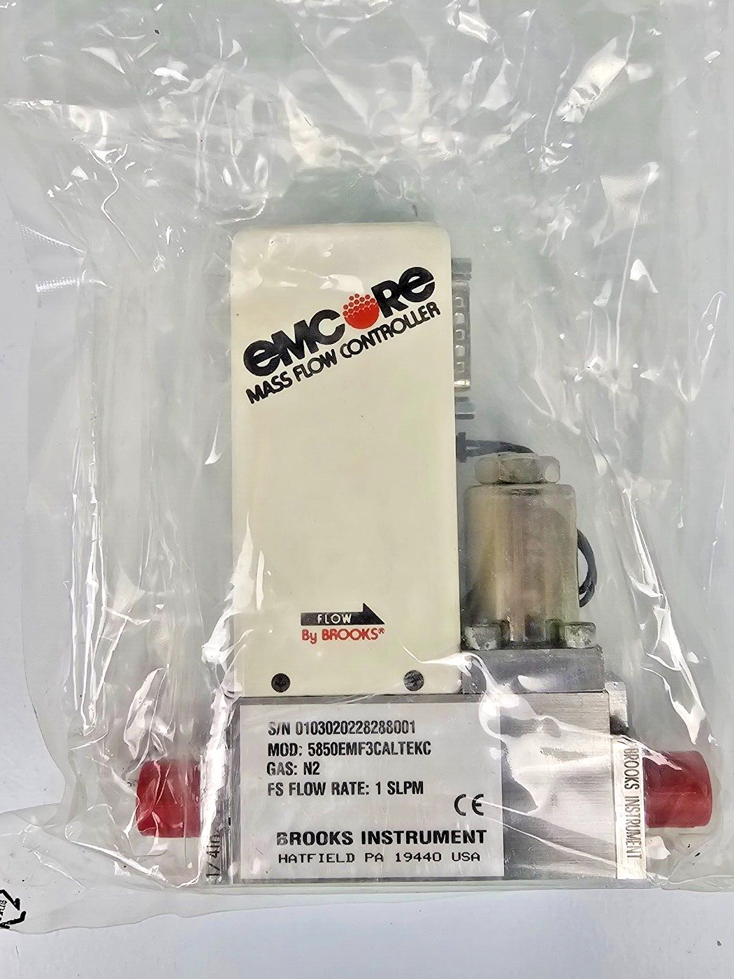 Brooks Instrument emcore mass flow controller 5850EMF3CALTEKC / N2 / 1SLPM