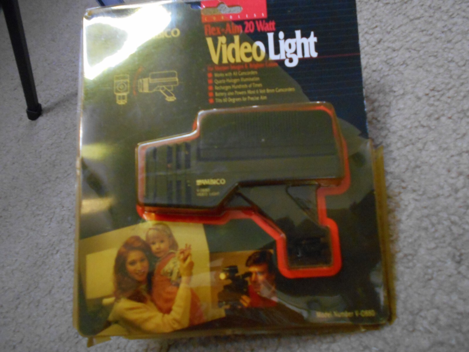 NEW Ambico Flex-Aim 20 Watt Video Light V-0880 Open package