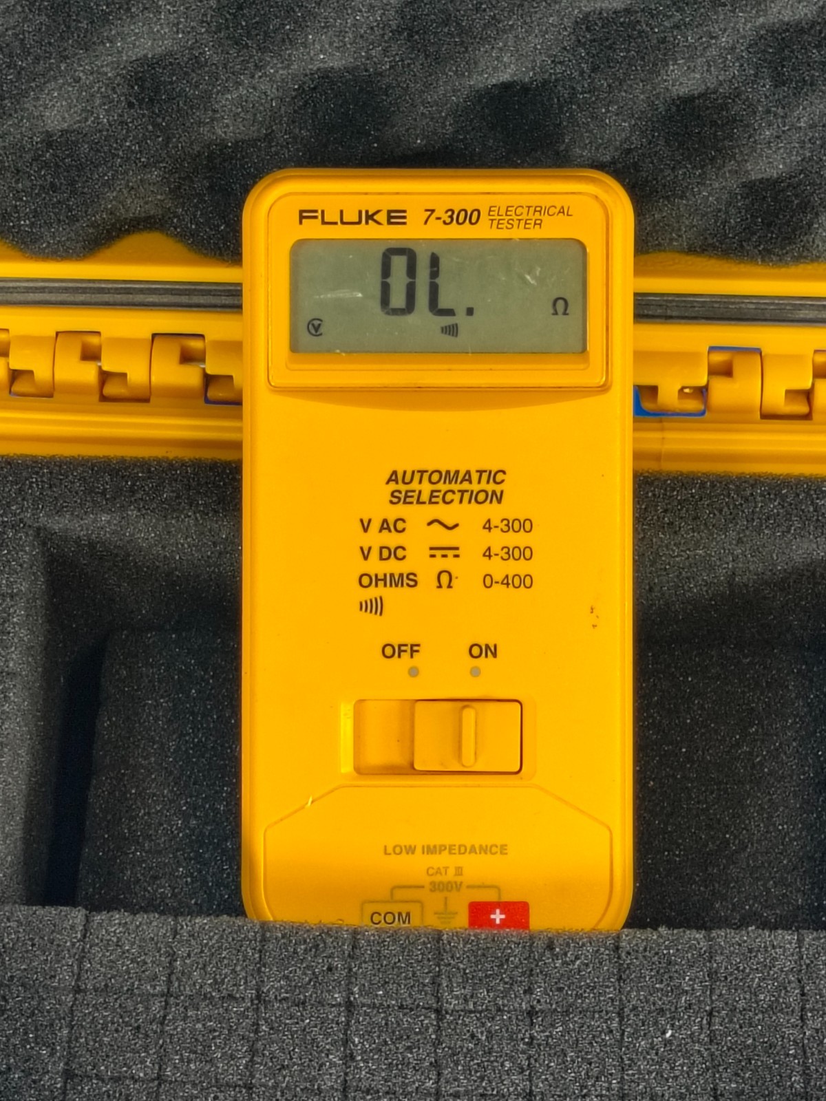 Fluke 7-300 Electrical Tester Multimeter Meter !