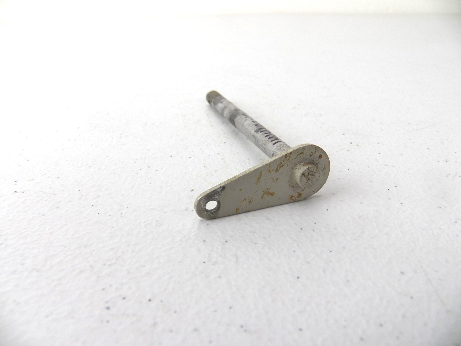 Cessna Reclining Adjustment Arm 1414122-10