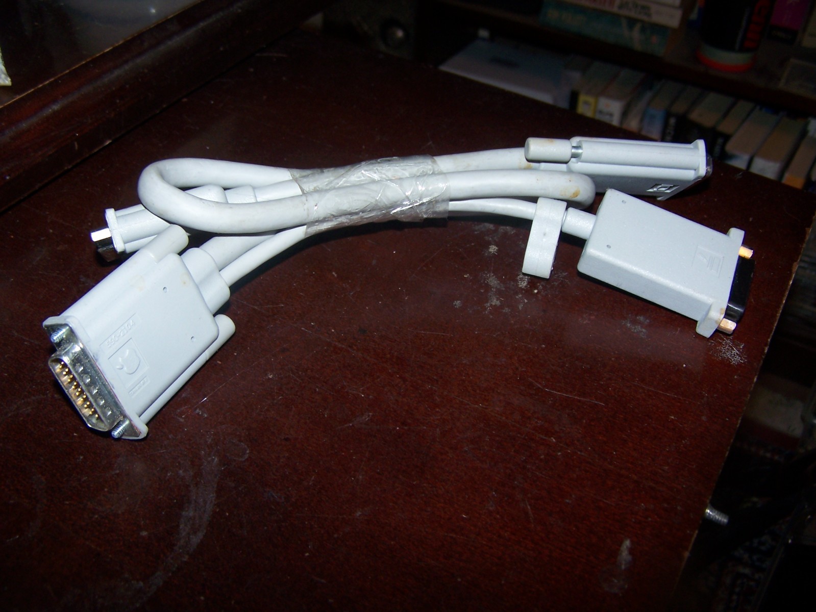Apple PC DOS Compatibility Card Y-Cable Splitter for Joystick & Monitor 590-2104