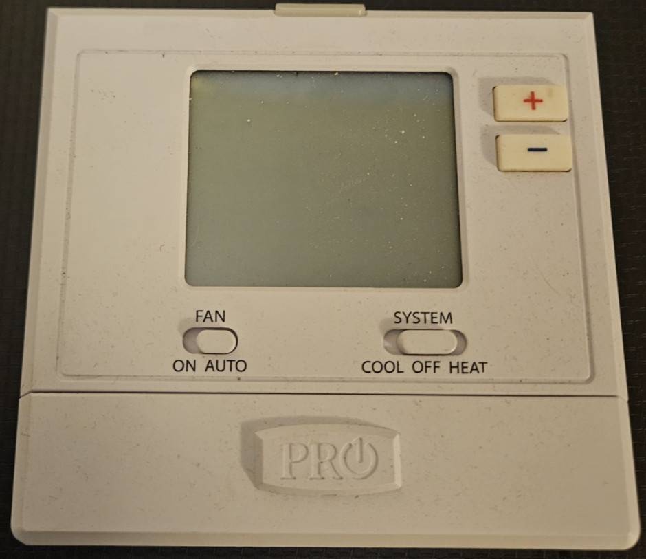 PRO1 IAQ T701i Wi-Fi Thermostat - White