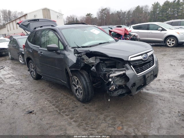 Used Glove Box fits: 2020 Subaru Forester  Grade A