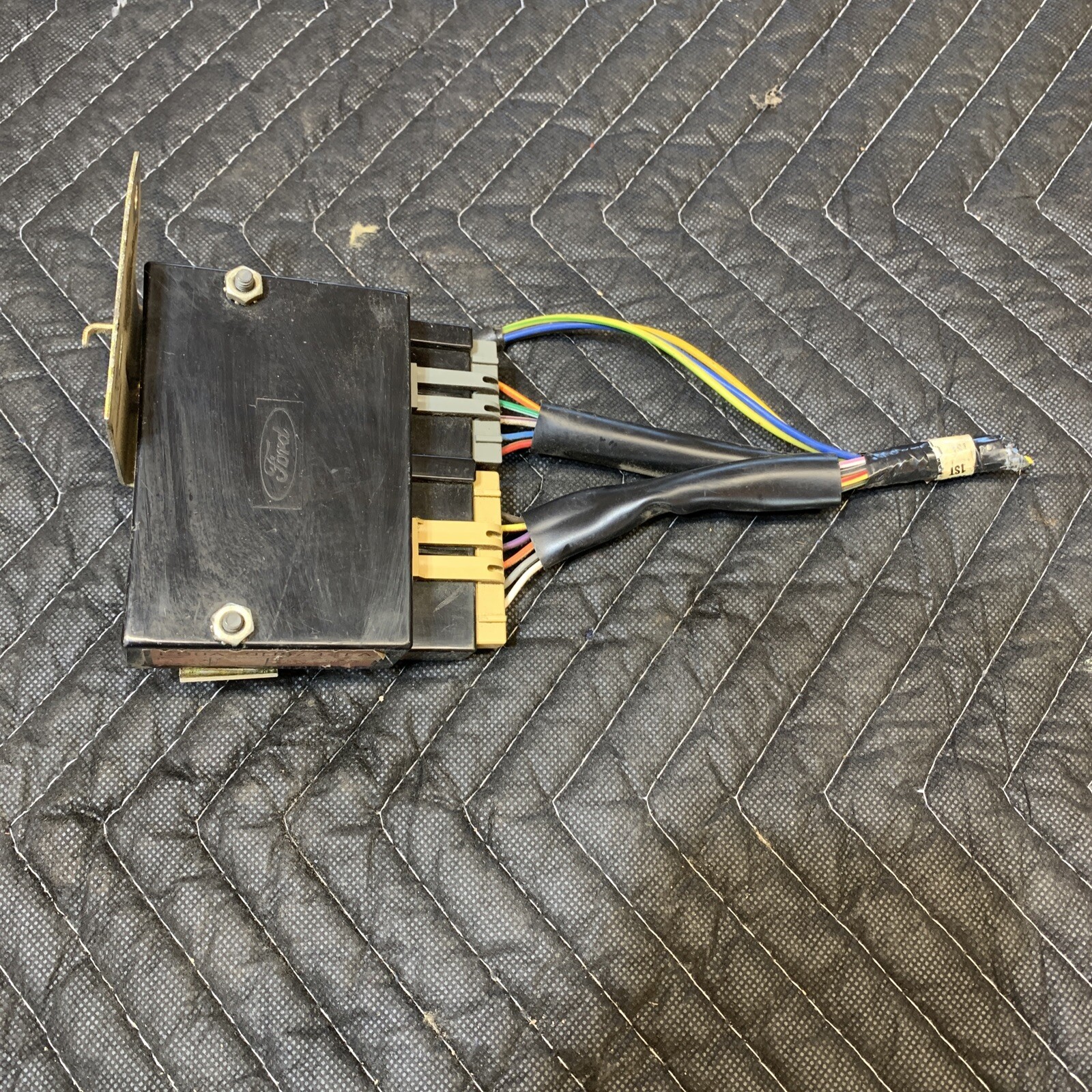 Ford Cruise Control Module E9UA-9D843-EA Oem