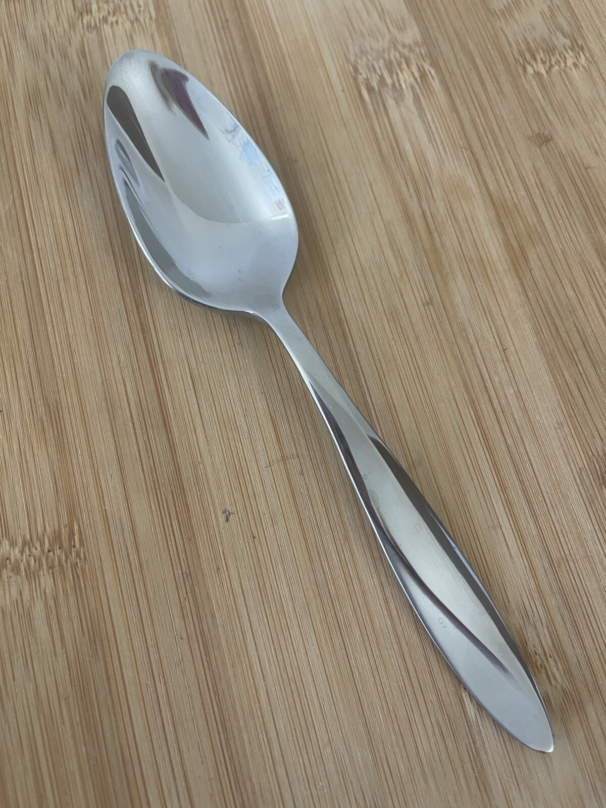 Oneida SIMMER Frost Glossy Handle Stainless Pointed Tip TEASPOON 6.25” NEW!