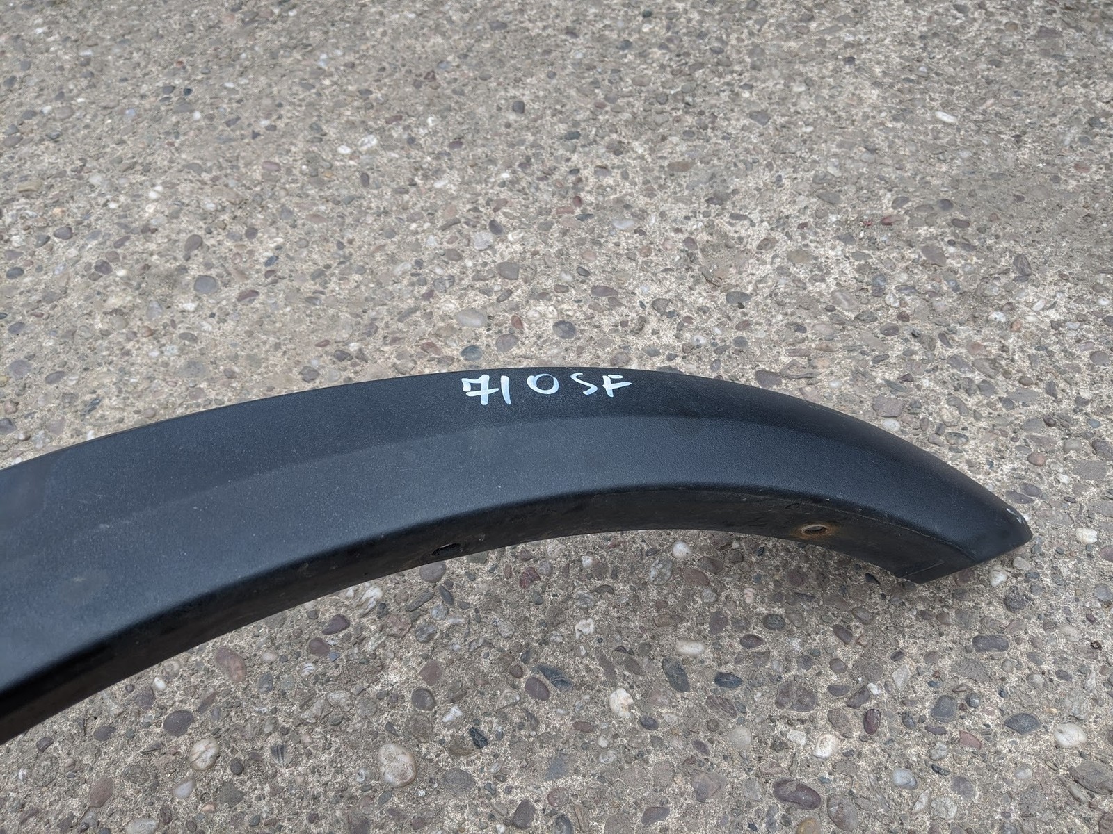 VAUXHALL FRONTERA 2003 RIGHT FRONT WHEEL ARCH TRIM
