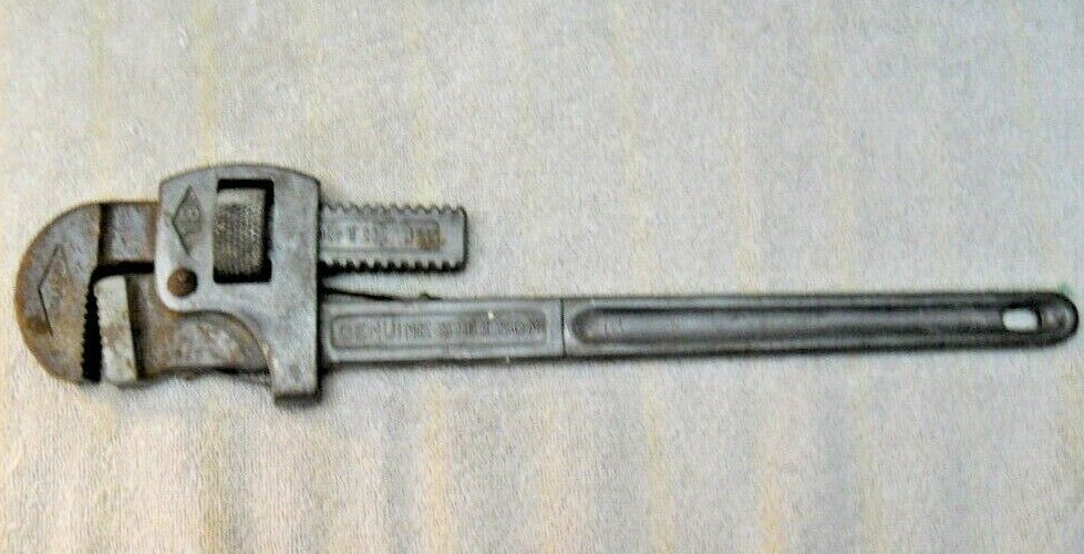 Vintage Walworth Co 18" Genuine Stillson Heavy Duty Pipe Wrench made in USA
