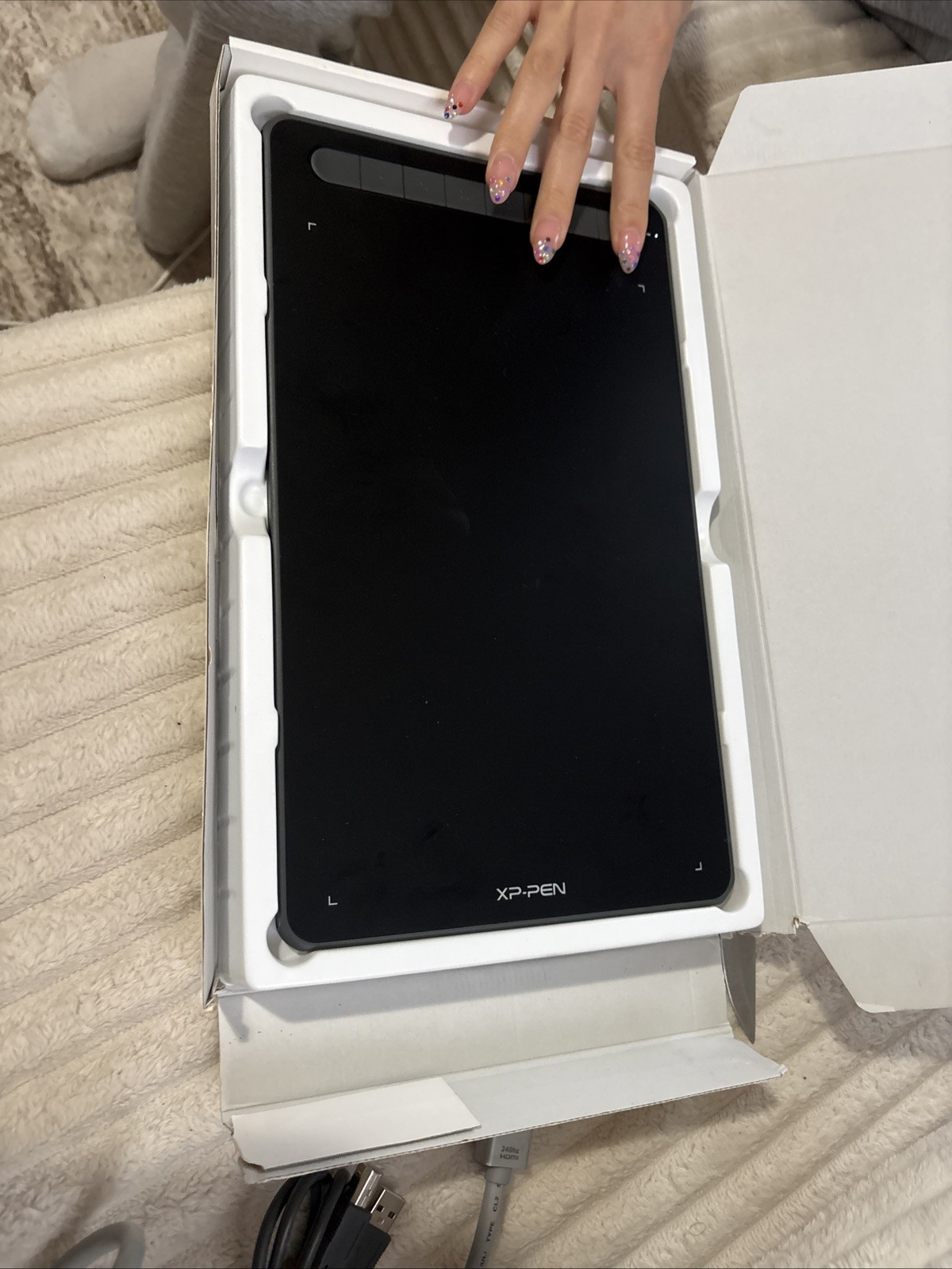 Xp Pen deco LW Pen Tablet (Tablet Only, NO Accessories)