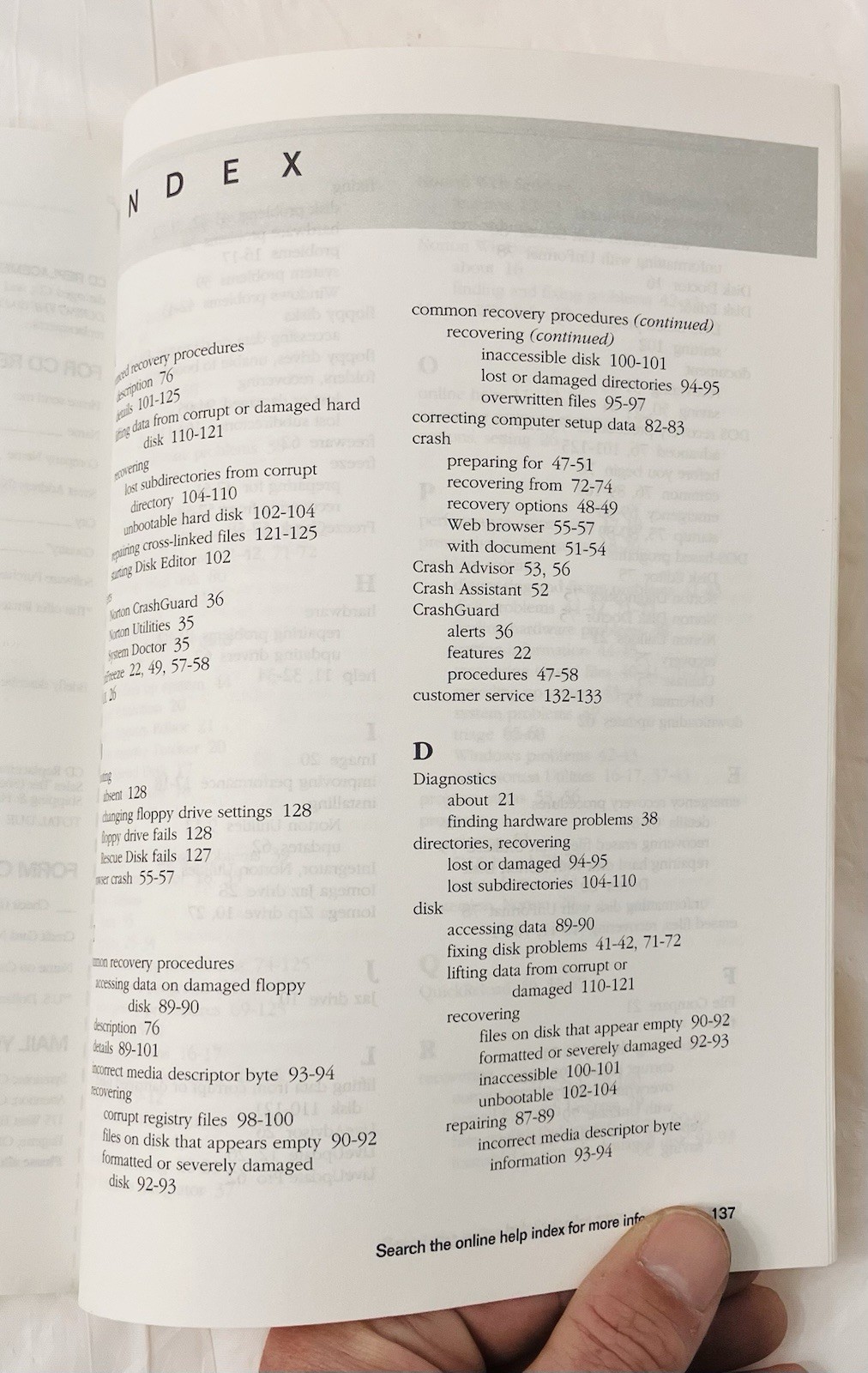 Norton Utilities 2000 v4.5 User’s Guide Symantec Windows 95/98 Reference Manual