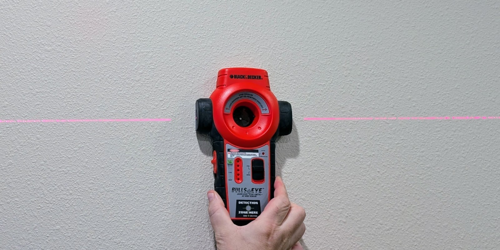 Black & Decker BDL110S Bulls Eye Auto-Leveling Laser with Sensor
