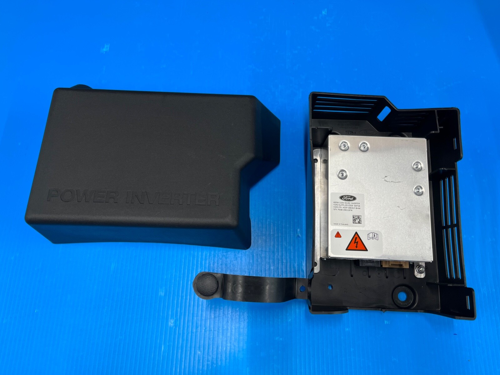 2017-2022 FORD F250 110V AC/DC 400W POWER INVERTER CONVERTER # HC3T-19G317-BHW