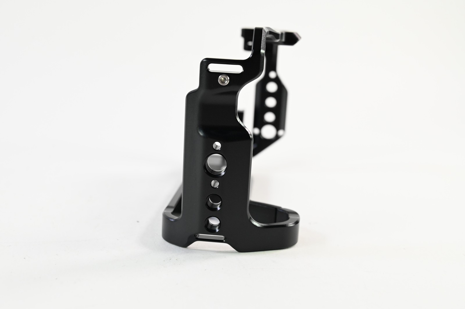 Neewer Full Cage for Sony a6700 Camera #G190