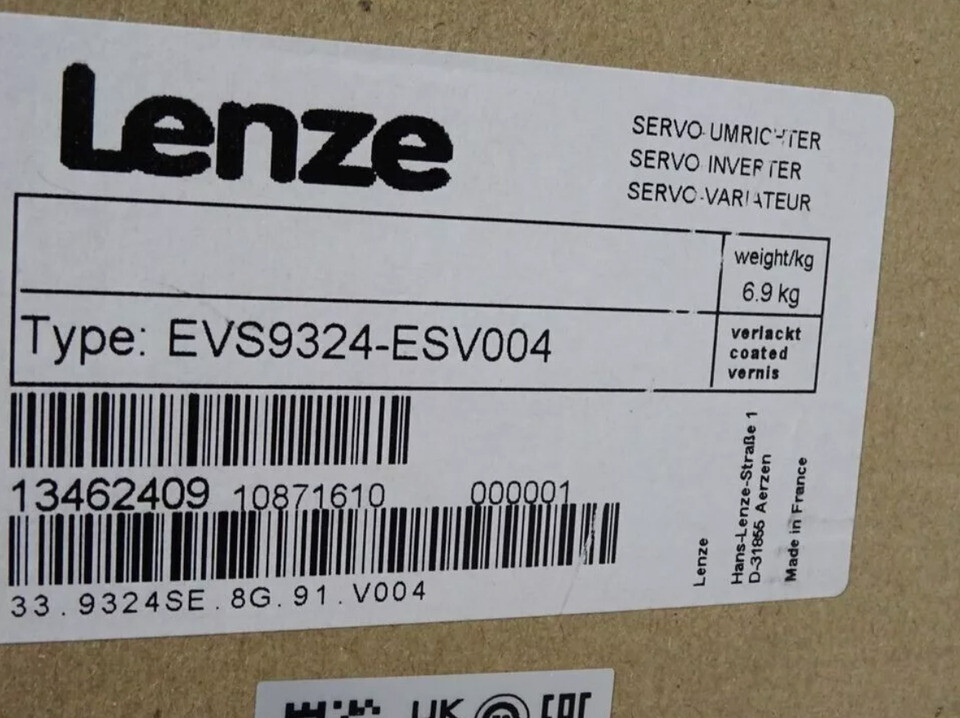 EVS9324-ESV004 NEW LENZE SERVO DRIVE EVS9324ESV004