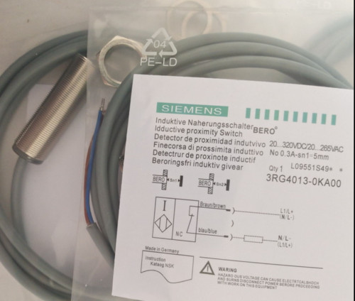 New SIEMENS 3RG4013-0KA00 Proximity Switch Sensor 3RG40130KA00