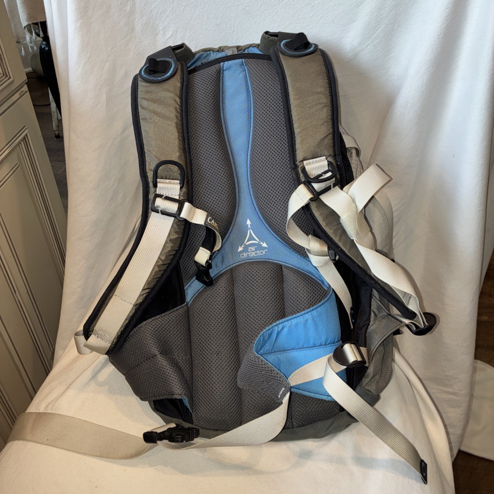 Camelbak ISIS Hydration Backpack Blue Grey Adjust Strap Day Pack W/ Bladder