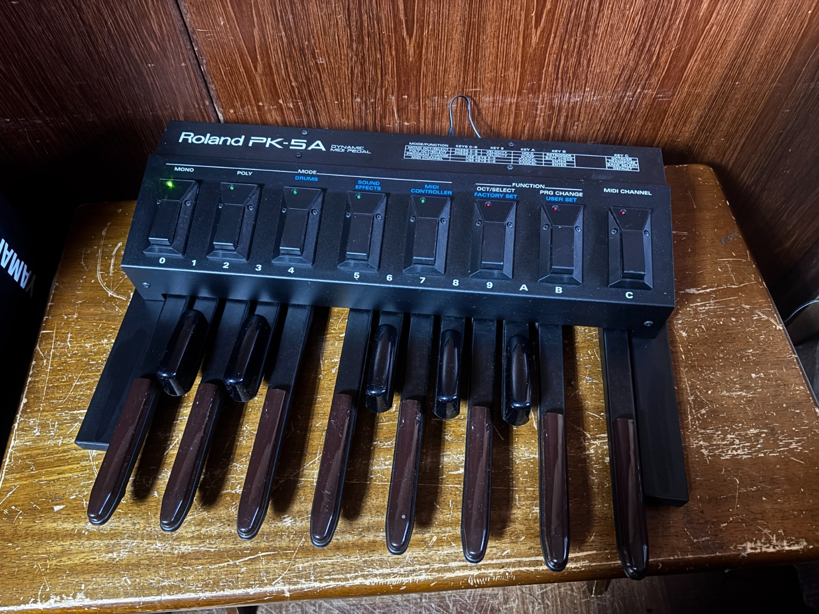 Roland PK-5A Dynamic Foot Pedal and MIDI Controller w/ power supply