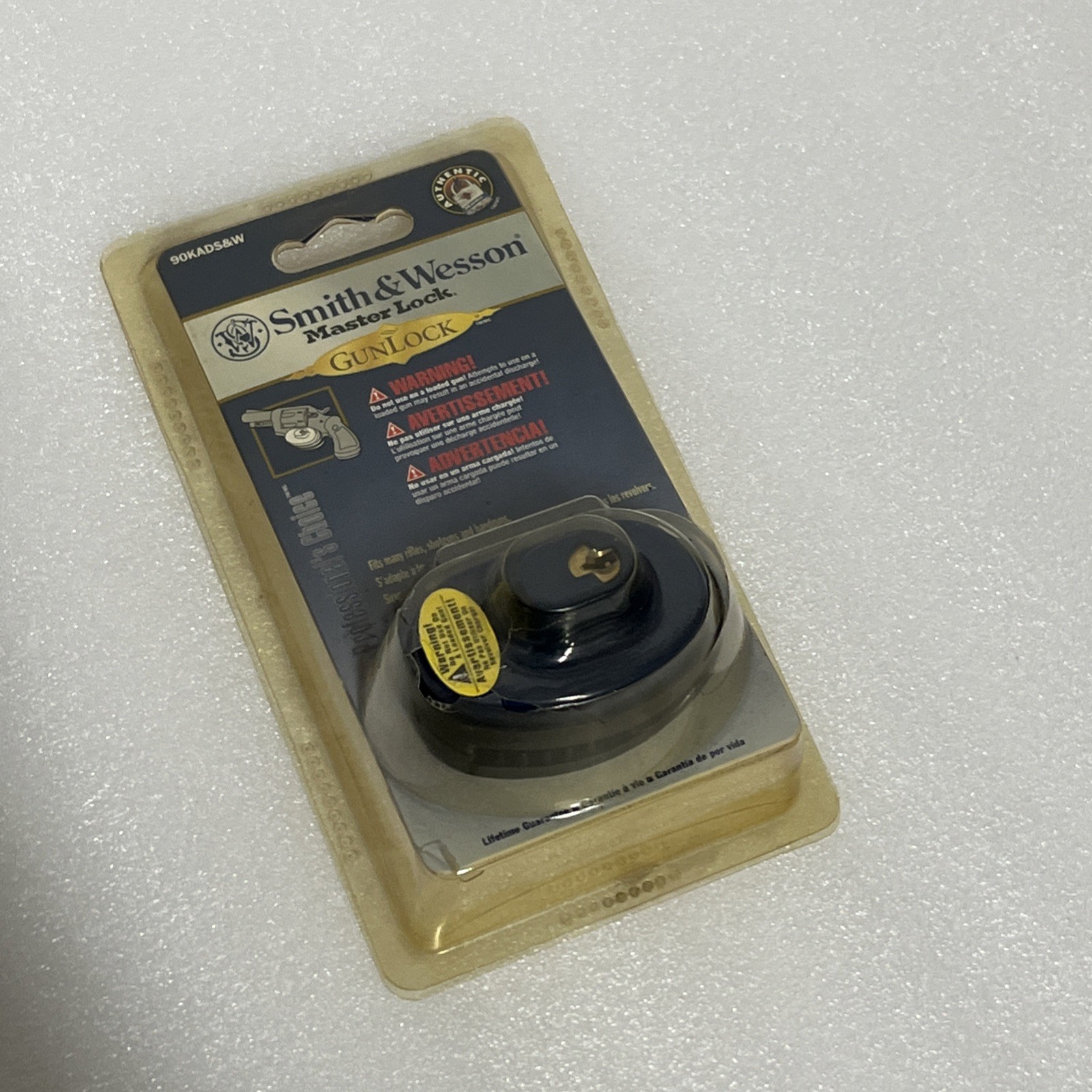 Smith & Wesson Master Lock Gun Trigger Lock New 90KADS&W