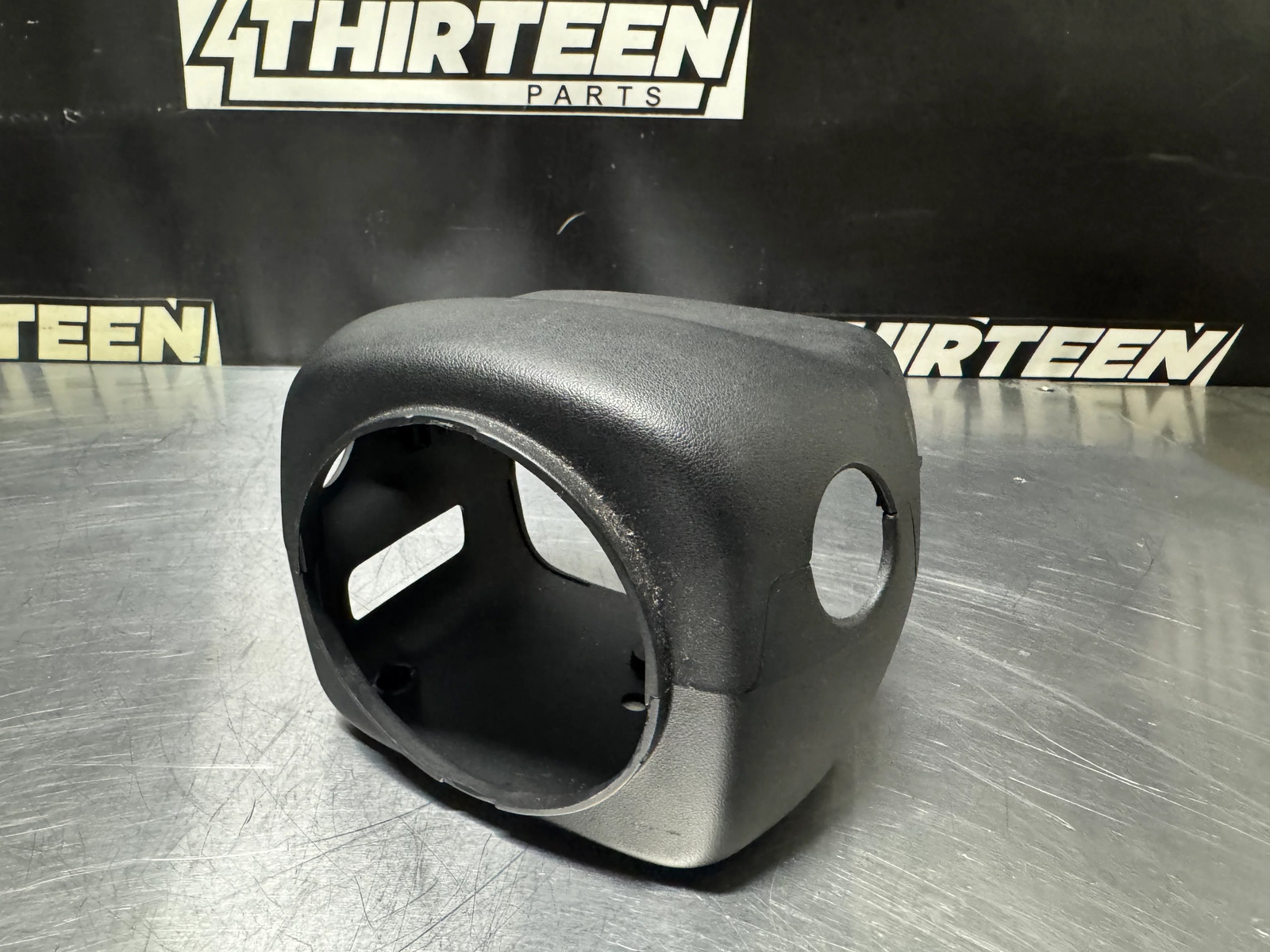 1997 - 2004 CORVETTE C5 COLUMN COVER OEM 26050878 26050879 #N616