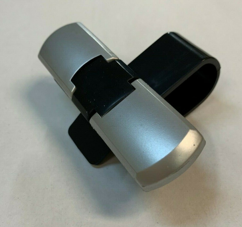 CAR AUTO VEHICLE VISOR  SUNGLASSES EYEGLASSES HOLDER CLIP S-805N