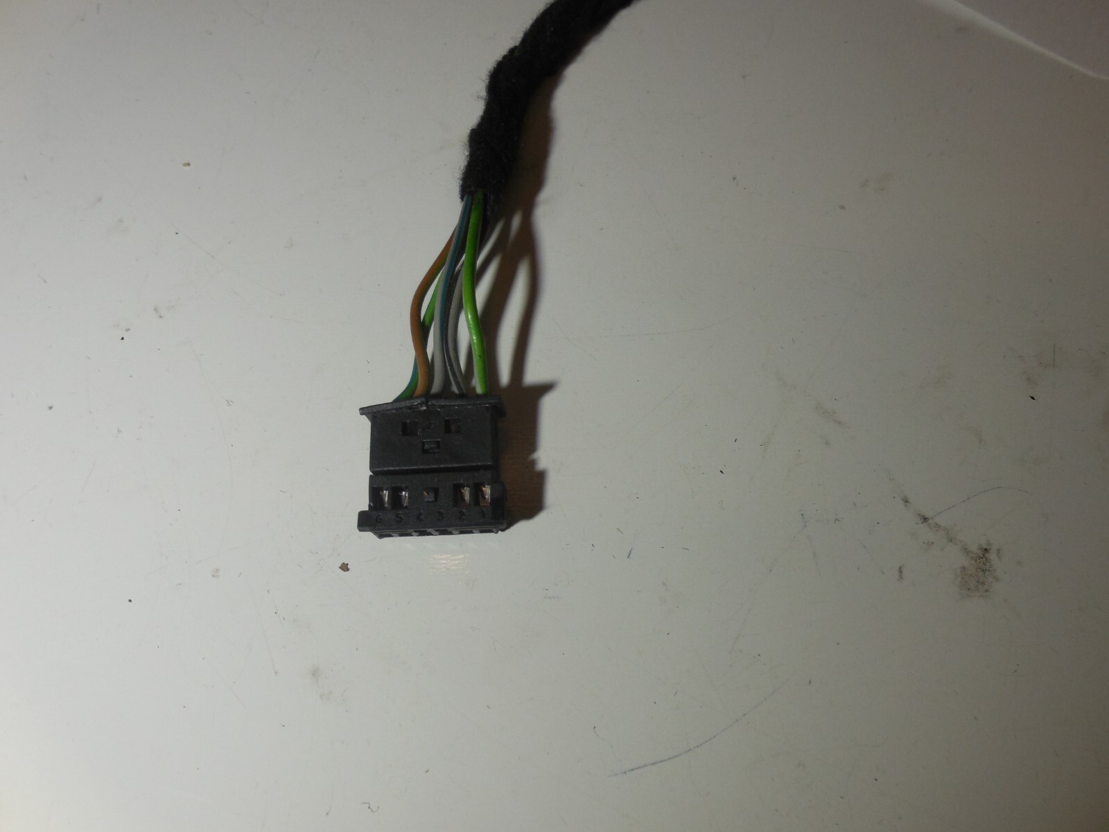 Alarm Control Module Connector 0015402881 03-09 Mercedes Benz W211 E350 E320
