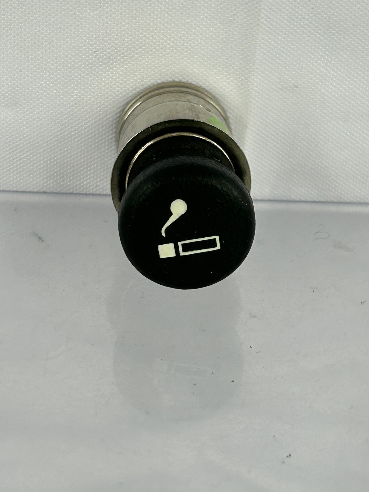 1998-2007 Lexus LX470 Cigarette Lighter Element and Knob Assembly OEM